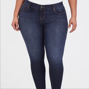 Torrid Bombshell SkInny Jeans